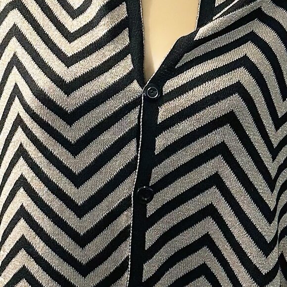 NEW CARDISHAWL Gold/Black SCARF WRAP METALLIC chevron stripe - Picture 8 of 10